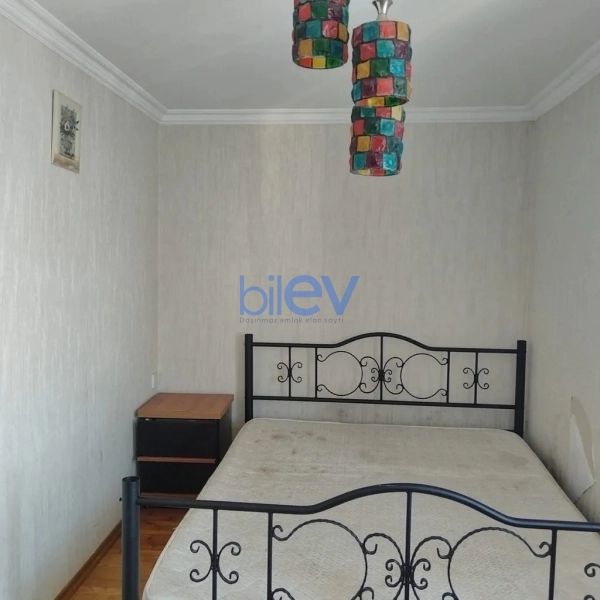 Aylıq Kirayə 2 otaqlı Köhnə Tikili bina evi  50m², Xırdalan