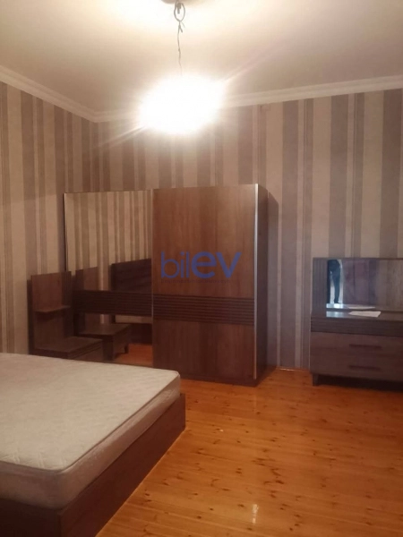Aylıq Kirayə 3 otaqlı Həyət evi  100m², Bakı