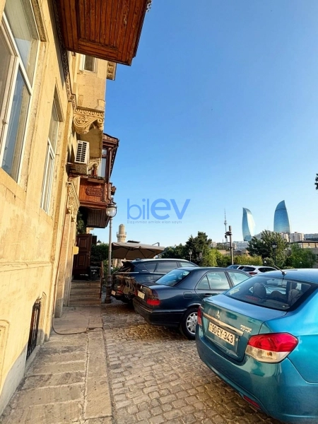 Aylıq Kirayə 2 otaqlı Köhnə Tikili bina evi  30m², Bakı
