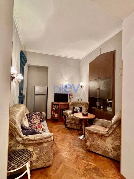 Aylıq Kirayə 2 otaqlı Köhnə Tikili bina evi  30m², Bakı