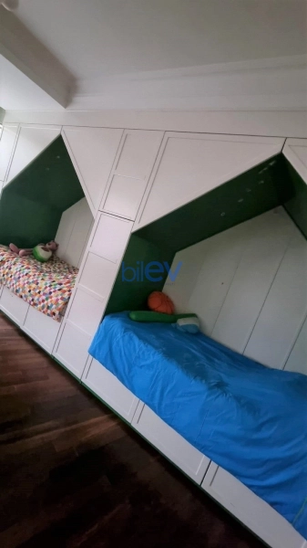 Aylıq Kirayə 4 otaqlı Yeni Tikili bina evi  195m², Bakı