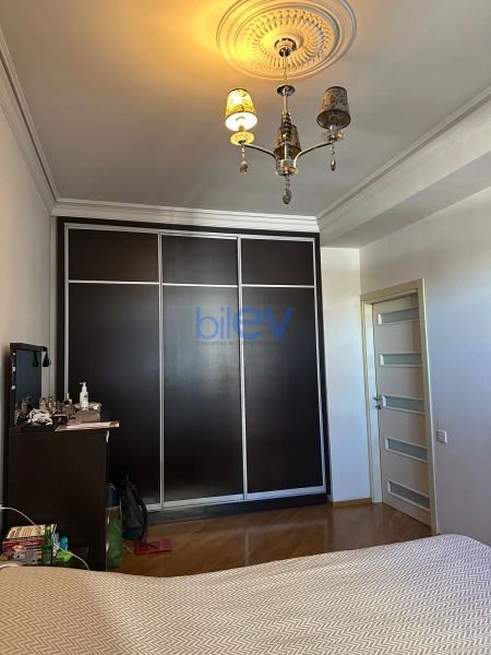 Aylıq Kirayə 2 otaqlı Yeni Tikili bina evi  76m², Bakı