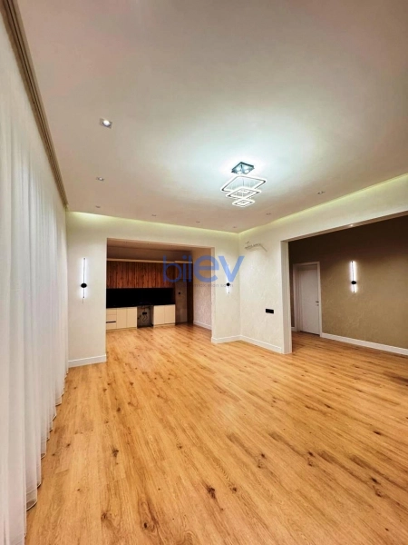 Satış 5 otaqlı Bağ evi  200m², Bakı