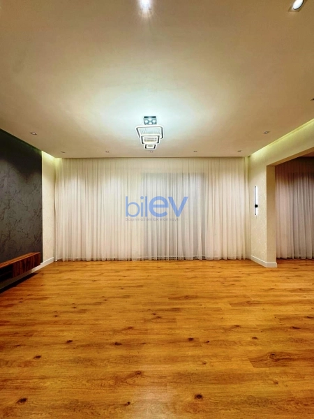 Satış 5 otaqlı Bağ evi  200m², Bakı