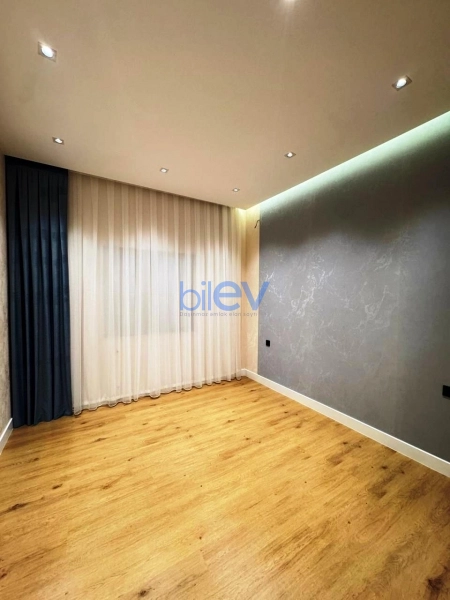 Satış 5 otaqlı Bağ evi  200m², Bakı