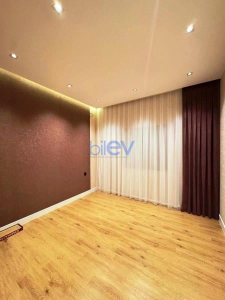 Satış 5 otaqlı Bağ evi  200m², Bakı