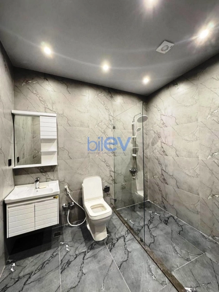 Satış 5 otaqlı Bağ evi  200m², Bakı
