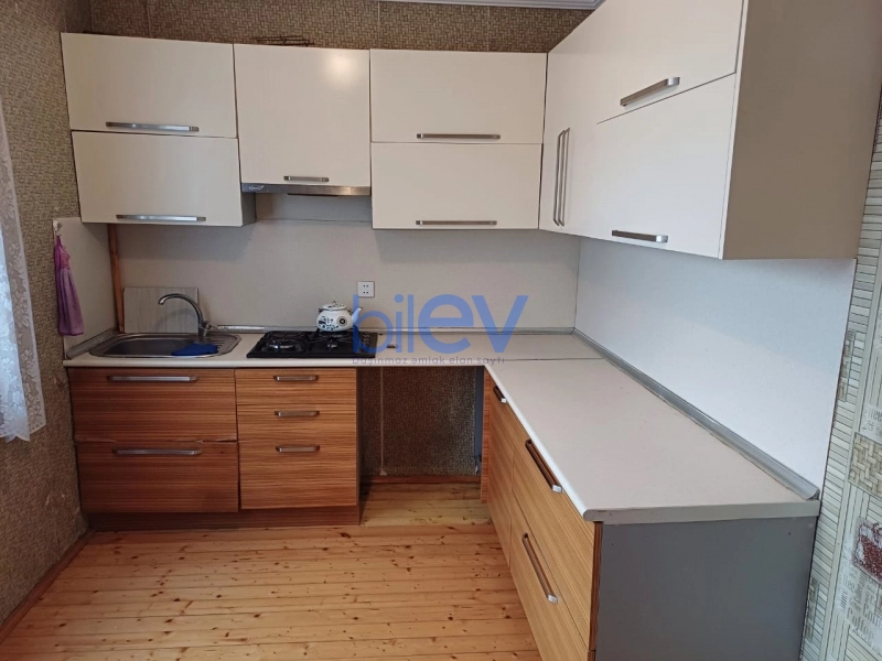 Satış 4 otaqlı Həyət evi  100m², Bakı