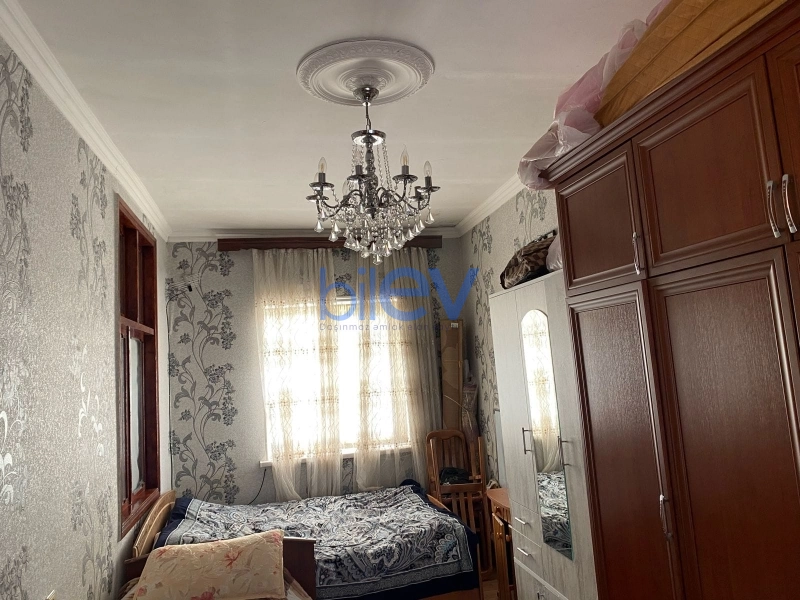 Satış 3 otaqlı Köhnə Tikili bina evi  55m², Bakı