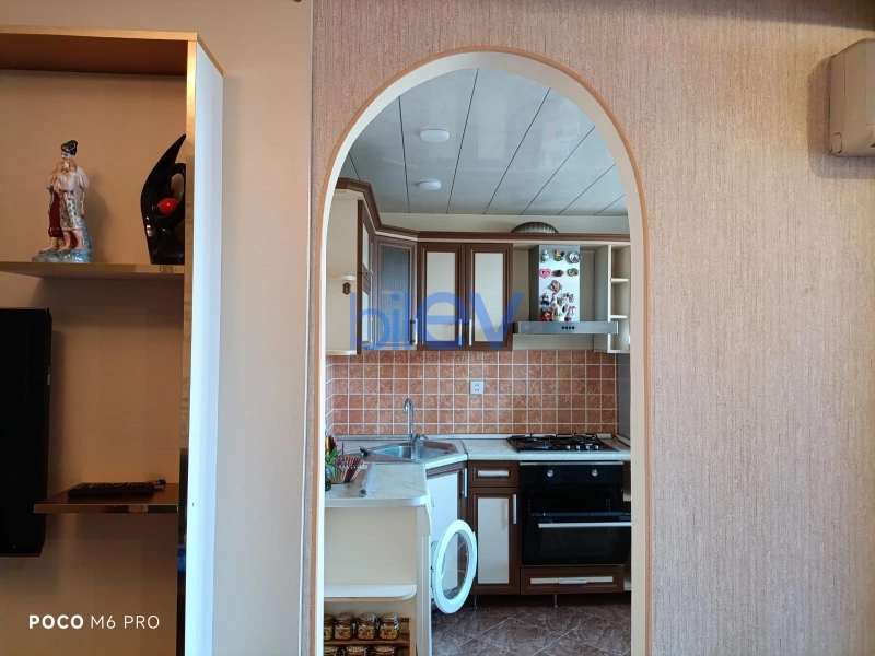 Aylıq Kirayə 3 otaqlı Köhnə Tikili bina evi  65m², Bakı