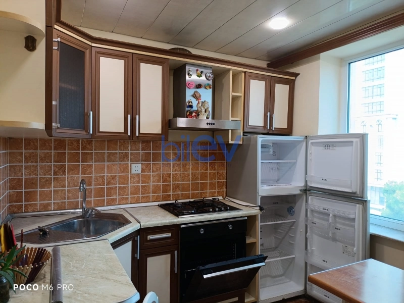 Aylıq Kirayə 3 otaqlı Köhnə Tikili bina evi  65m², Bakı
