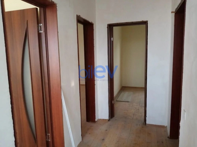 Satış 7 otaqlı Həyət evi  180m², Bakı