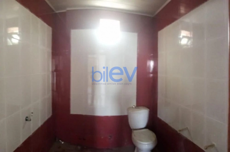 Satış 7 otaqlı Həyət evi  180m², Bakı