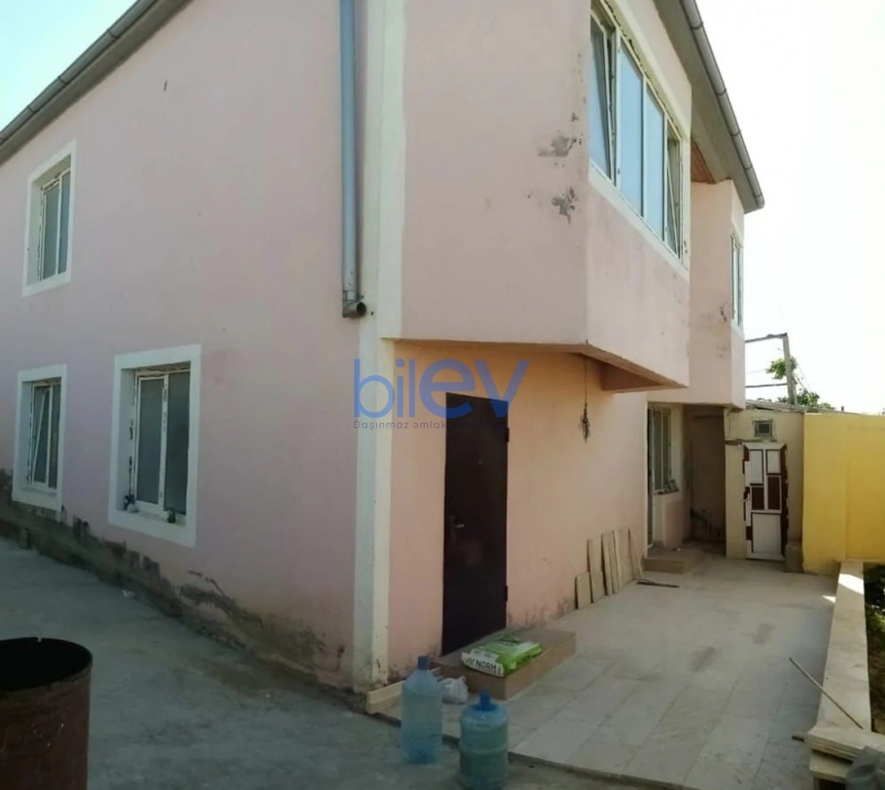 Satış 7 otaqlı Həyət evi  180m², Bakı