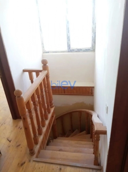 Satış 7 otaqlı Həyət evi  180m², Bakı