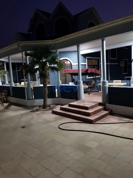 Satış 5 otaqlı Bağ evi  270m², Bakı
