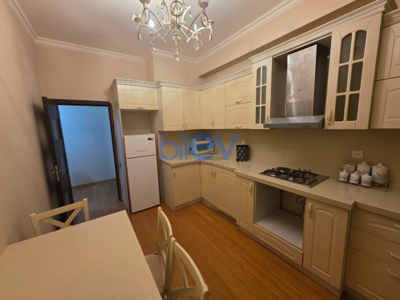 Aylıq Kirayə 2 otaqlı Yeni Tikili bina evi  70m², Bakı
