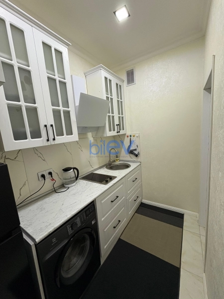Satış 2 otaqlı Yeni Tikili bina evi  61m², Bakı