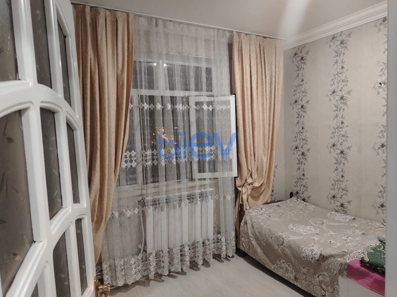 Satış 4 otaqlı Yeni Tikili bina evi  120m², Bakı