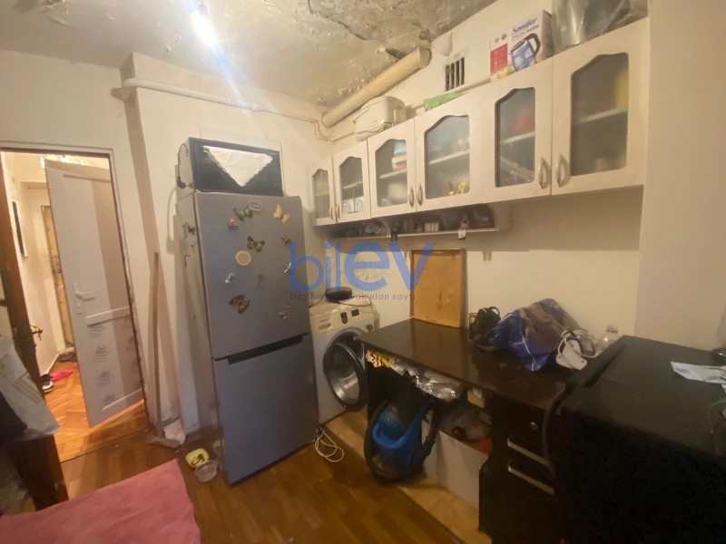 Satış 2 otaqlı Köhnə Tikili bina evi  48m², Bakı
