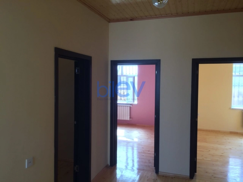 Aylıq Kirayə 3 otaqlı Həyət evi  100m², Bakı