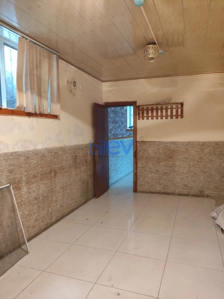 Aylıq Kirayə 4 otaqlı Obyekt  100m², Bakı