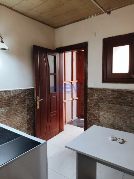 Aylıq Kirayə 4 otaqlı Obyekt  100m², Bakı