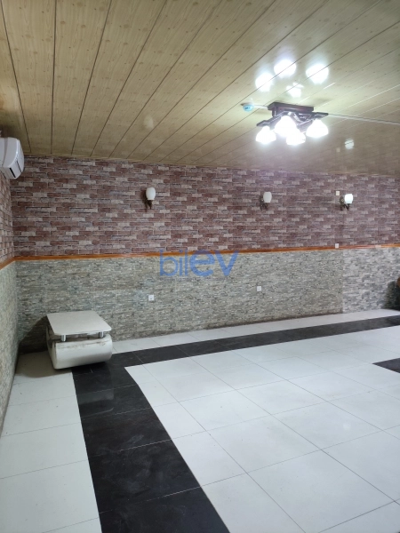 Aylıq Kirayə 4 otaqlı Obyekt  100m², Bakı