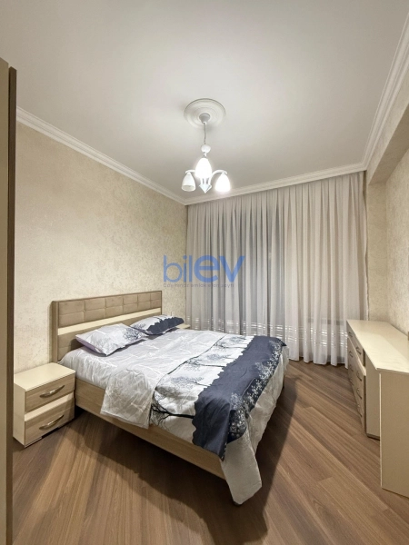 Aylıq Kirayə 3 otaqlı Yeni Tikili bina evi  80m², Bakı