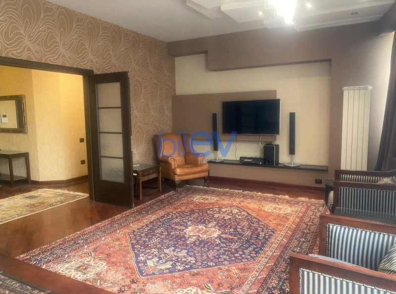 Aylıq Kirayə 2 otaqlı Yeni Tikili bina evi  110m², Bakı