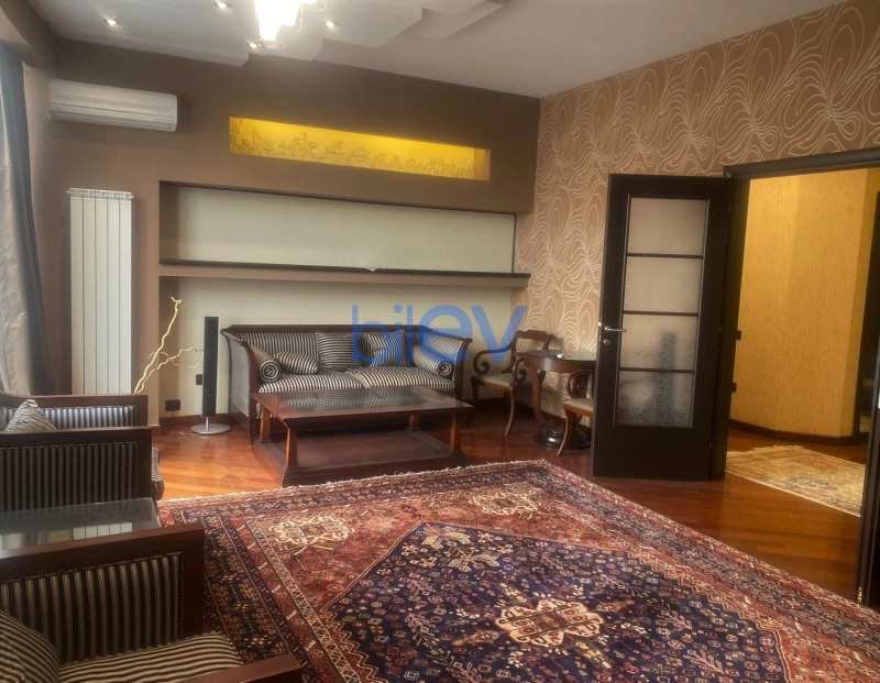 Aylıq Kirayə 2 otaqlı Yeni Tikili bina evi  110m², Bakı