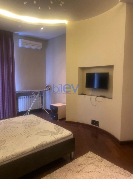 Aylıq Kirayə 2 otaqlı Yeni Tikili bina evi  110m², Bakı