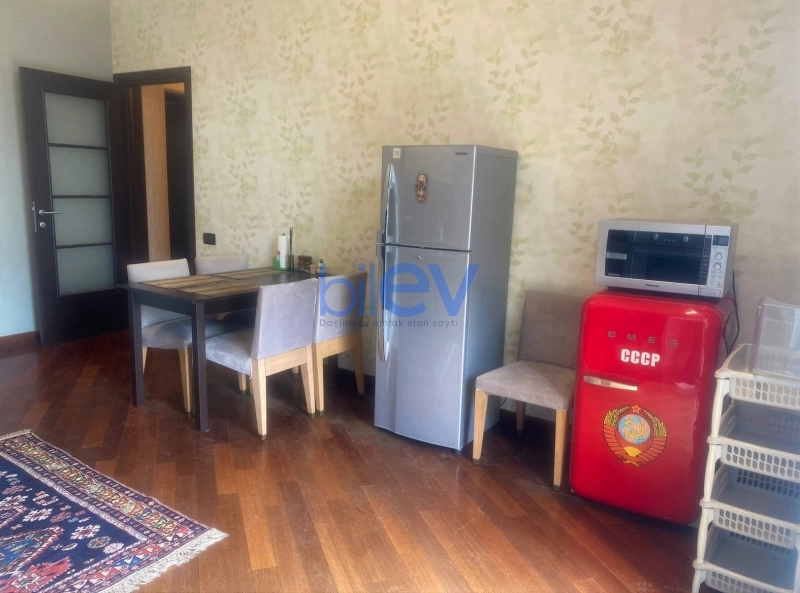 Aylıq Kirayə 2 otaqlı Yeni Tikili bina evi  110m², Bakı