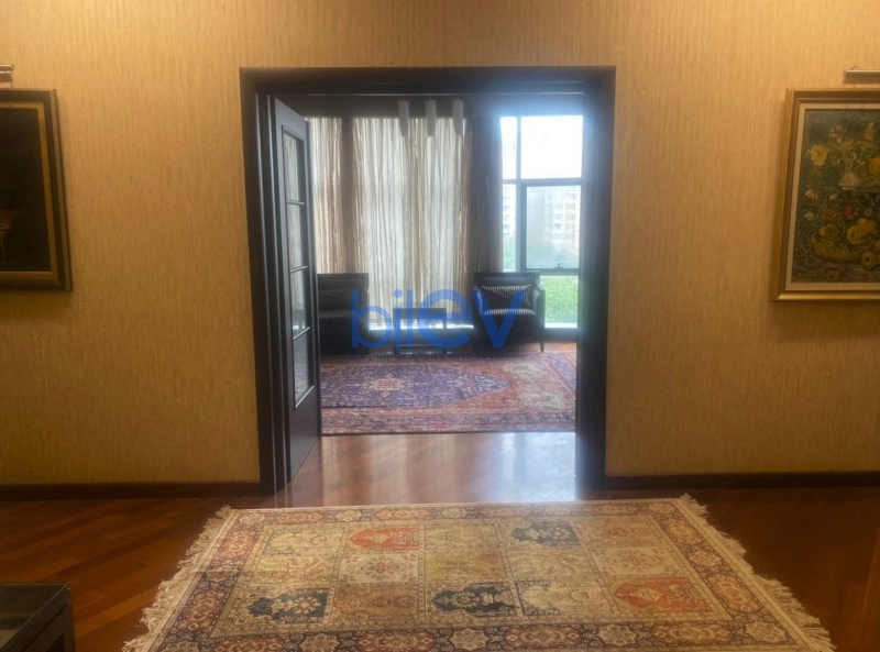 Aylıq Kirayə 2 otaqlı Yeni Tikili bina evi  110m², Bakı