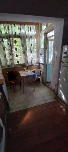 Satış 3 otaqlı Köhnə Tikili bina evi  69m², Bakı