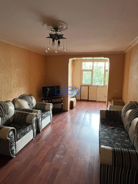 Aylıq Kirayə 2 otaqlı Köhnə Tikili bina evi  50m², Bakı