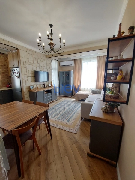 Satış 3 otaqlı Yeni Tikili bina evi  100m², Bakı