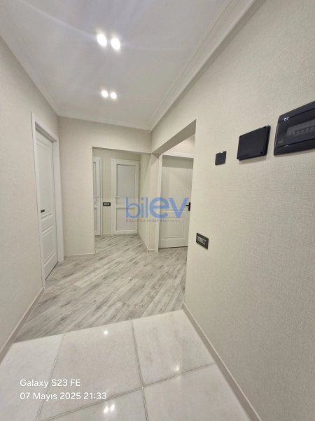 Satış 3 otaqlı Köhnə Tikili bina evi  80m², Bakı