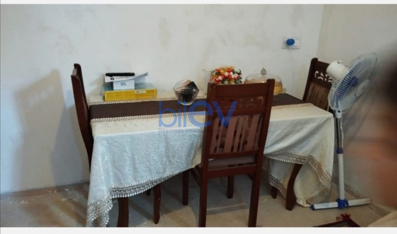 Satış 3 otaqlı Köhnə Tikili bina evi  65m², Bakı