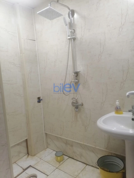 Satış 3 otaqlı Köhnə Tikili bina evi  65m², Bakı