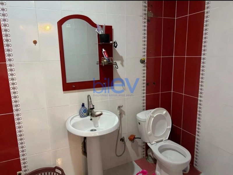 Satış 4 otaqlı Həyət evi  140m², Bakı
