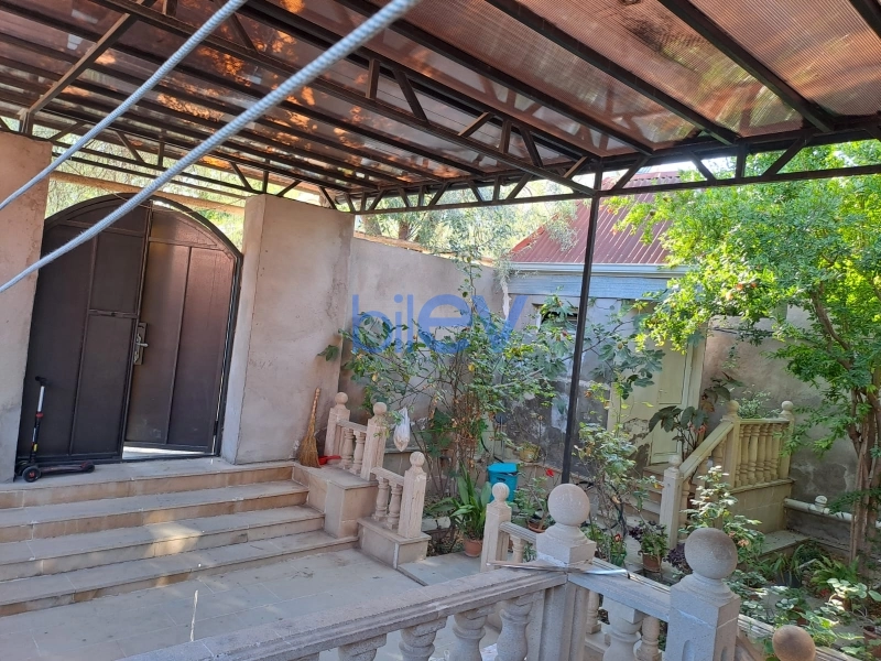 Satış 4 otaqlı Həyət evi  140m², Bakı