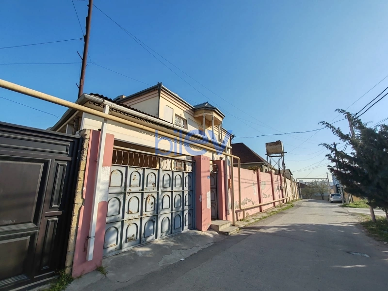 Satış 7 otaqlı Həyət evi  210m², Bakı