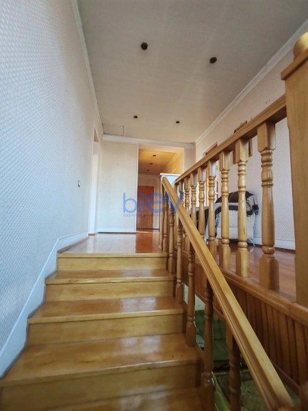 Satış 7 otaqlı Həyət evi  210m², Bakı