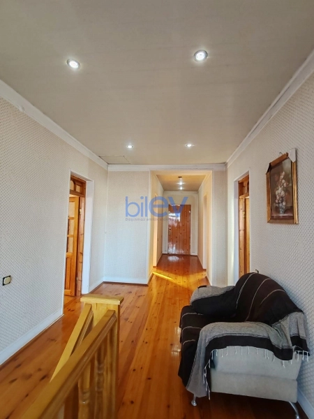 Satış 7 otaqlı Həyət evi  210m², Bakı