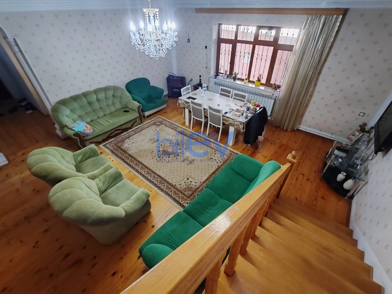 Satış 7 otaqlı Həyət evi  210m², Bakı