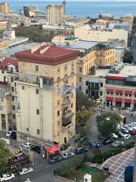 Satış 3 otaqlı Yeni Tikili  137m², Bakı
