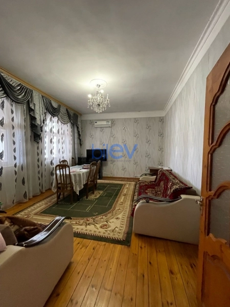 Satış 6 otaqlı Həyət evi  240m², Bakı