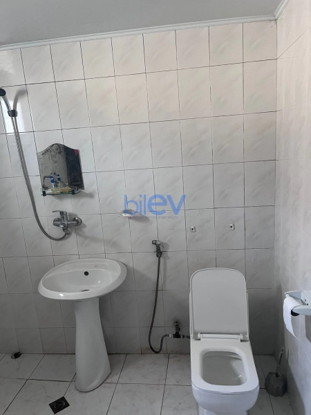 Satış 6 otaqlı Həyət evi  240m², Bakı