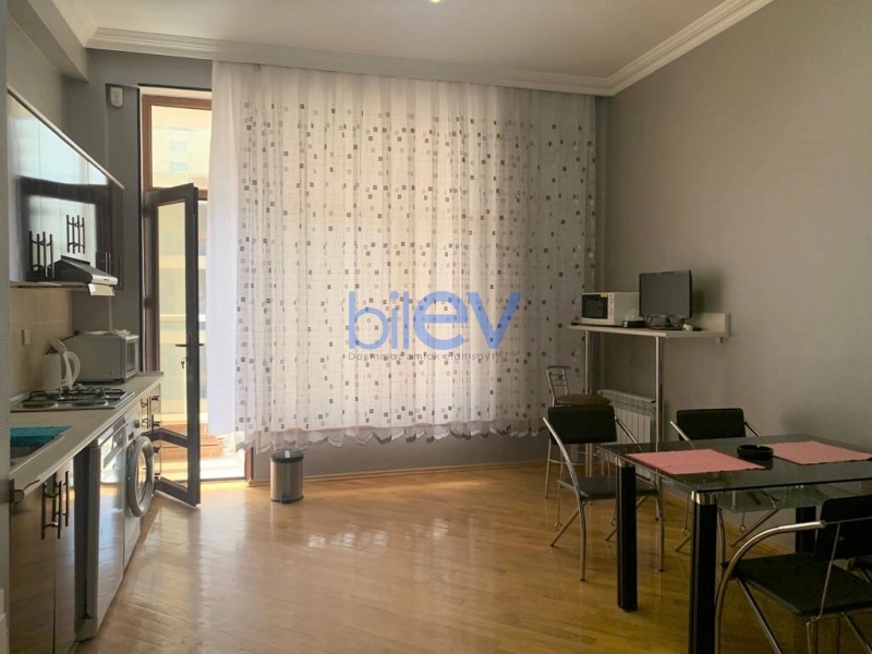 Aylıq Kirayə 2 otaqlı Yeni Tikili bina evi  110m², Bakı